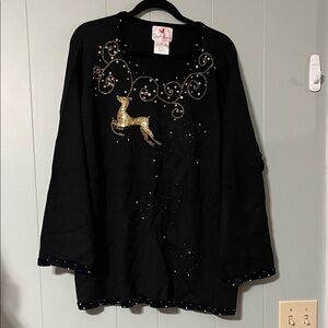 Quacker Factory Black Top with Gold Reindeer Design